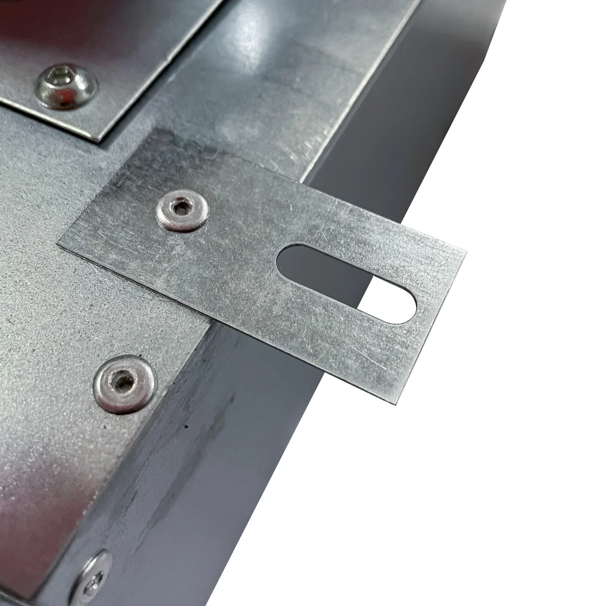 Quiet-Vent 75mm 12 Point Adjustable Top Entry Distribution box 150mm spigot - Image 5
