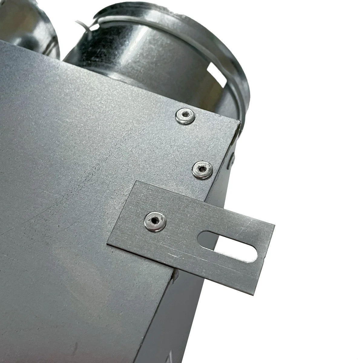 Quiet-Vent 75mm 4 point Adjustable Rear entry Distribution box 125mm Spigot - Image 4